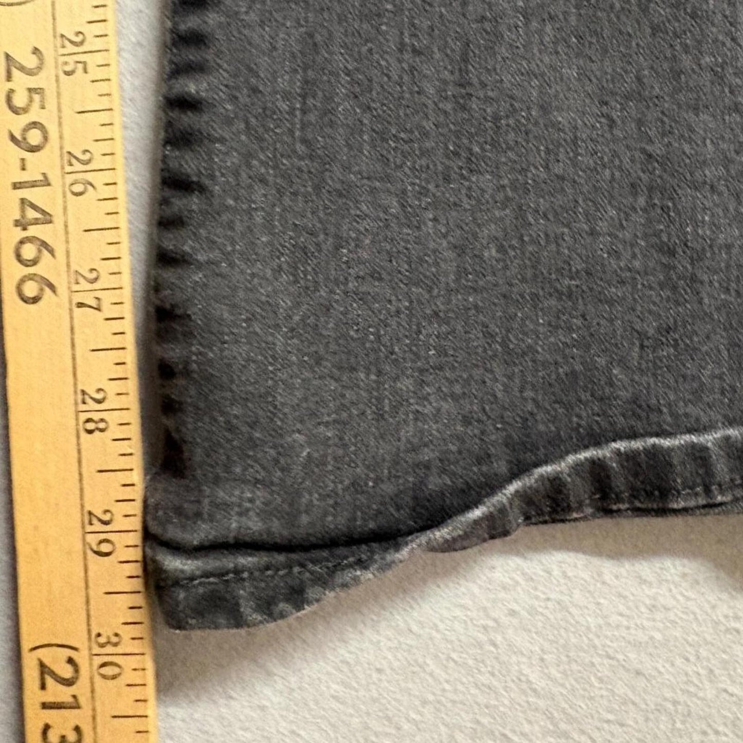 Signature by Levi Strauss Women's Size 12M W31 L32 Mid Rise Bootcut Jeans Black