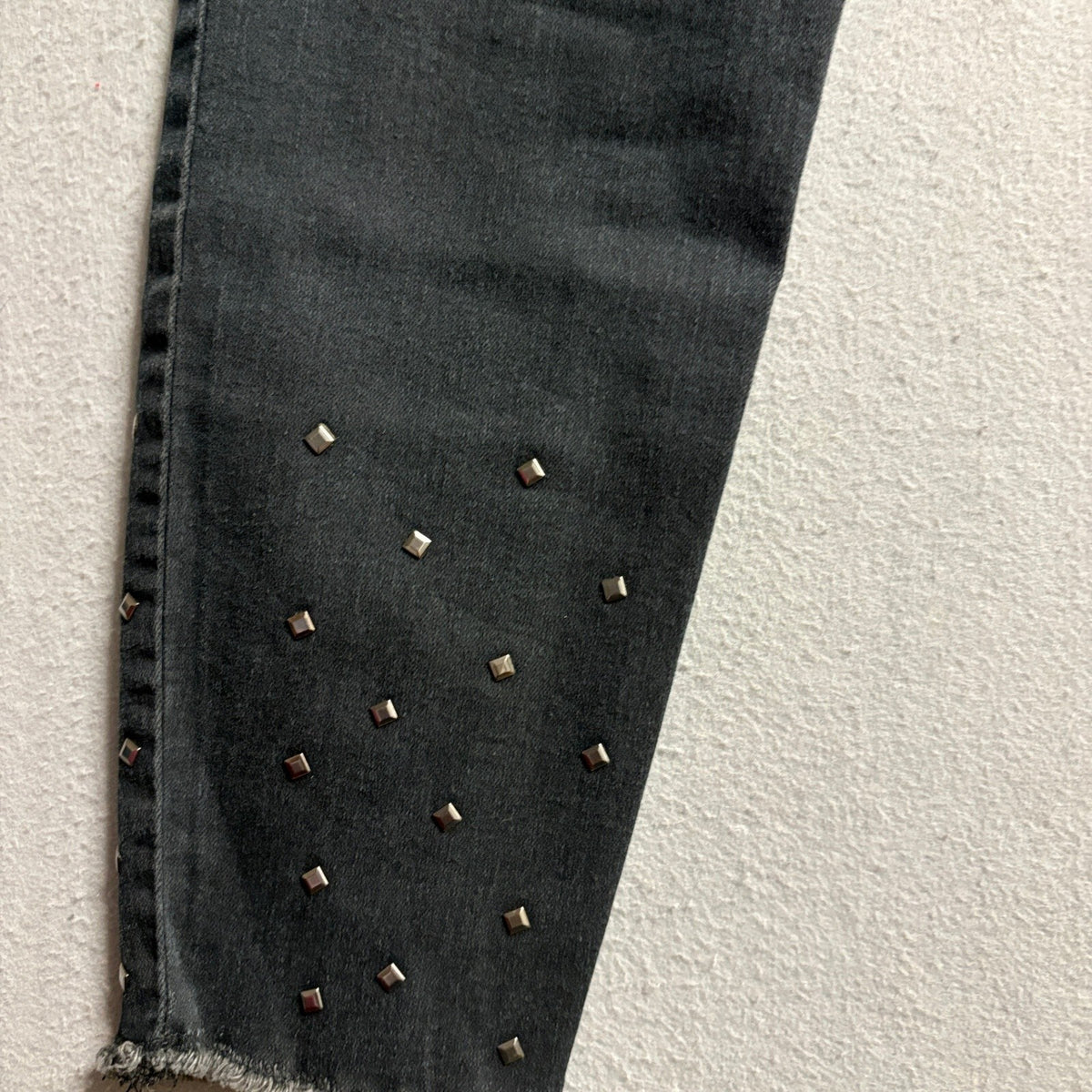 Ashley Mason Womens Studded Frayed Hem Ankle Jeans Black Size 9 Stretch Denim
