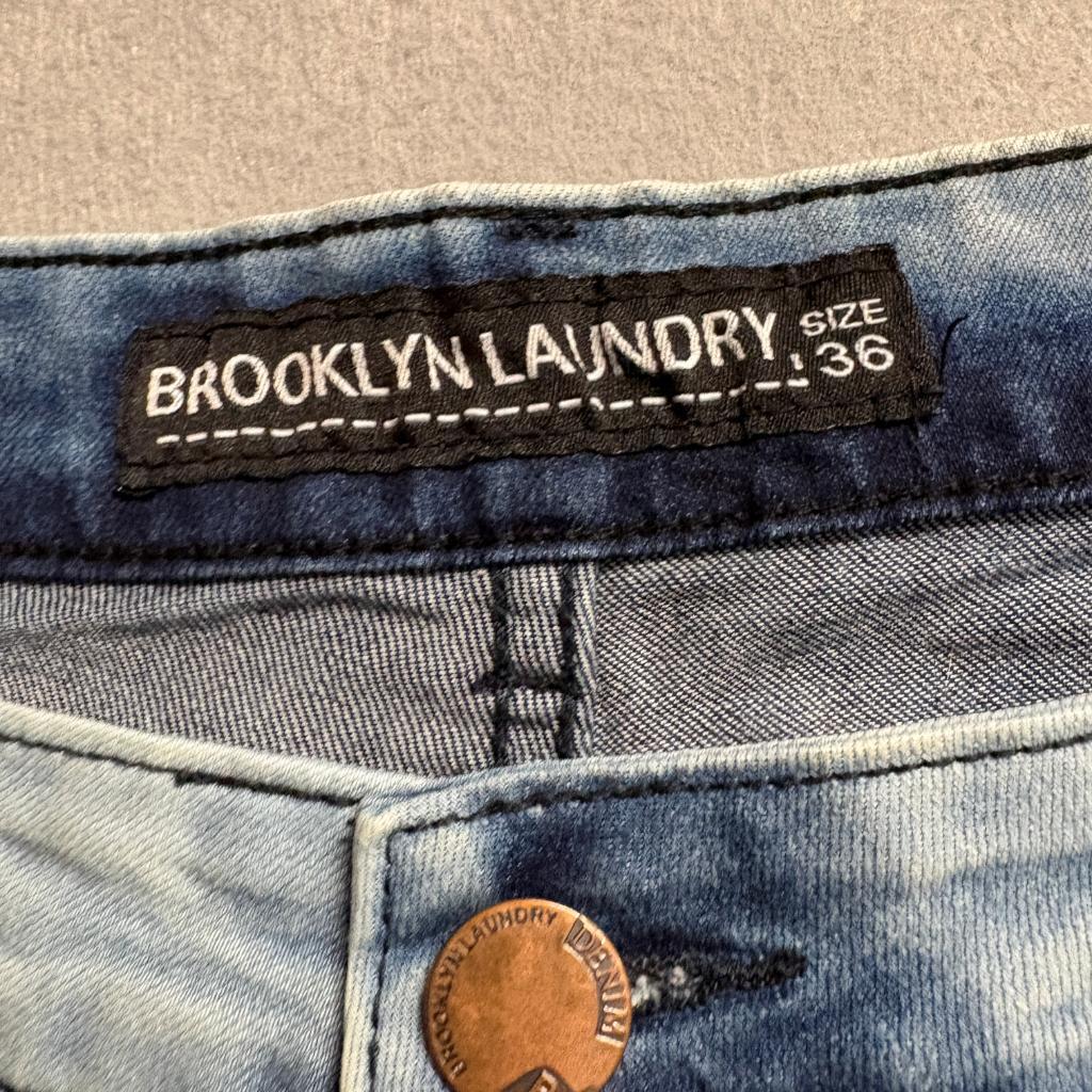 Brooklyn Laundry Jeans Mens 36x32 Light Wash Acid Bleach Distressed Stretch