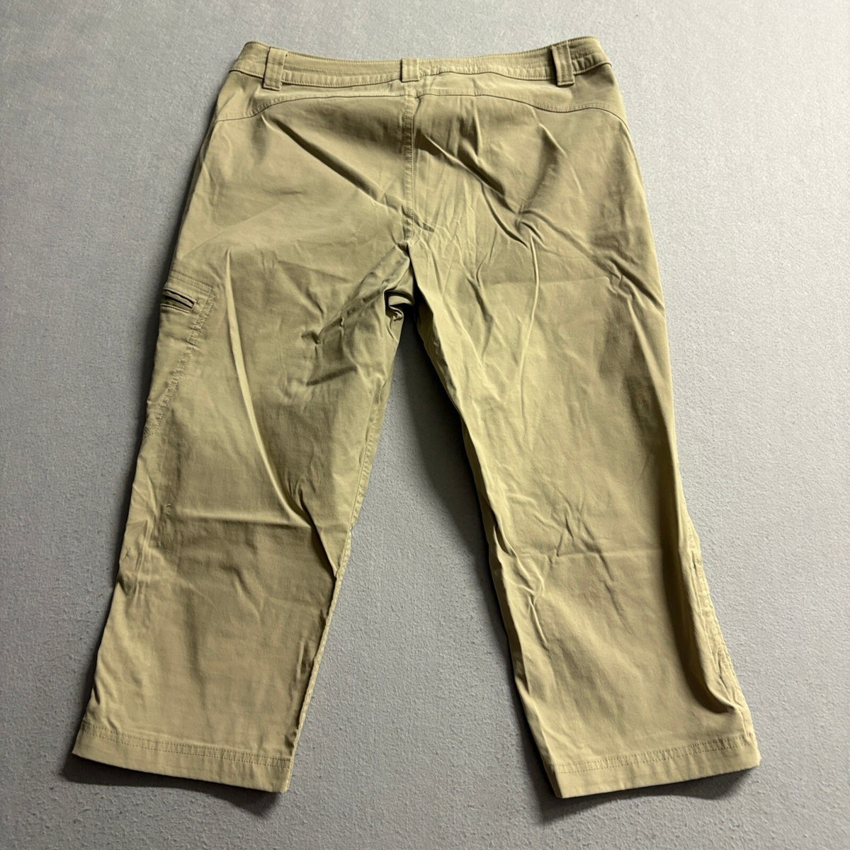 Eddie Bauer Womens 12 Capri Pants Beige Nylon Spandex Stretch Hiking Outdoor