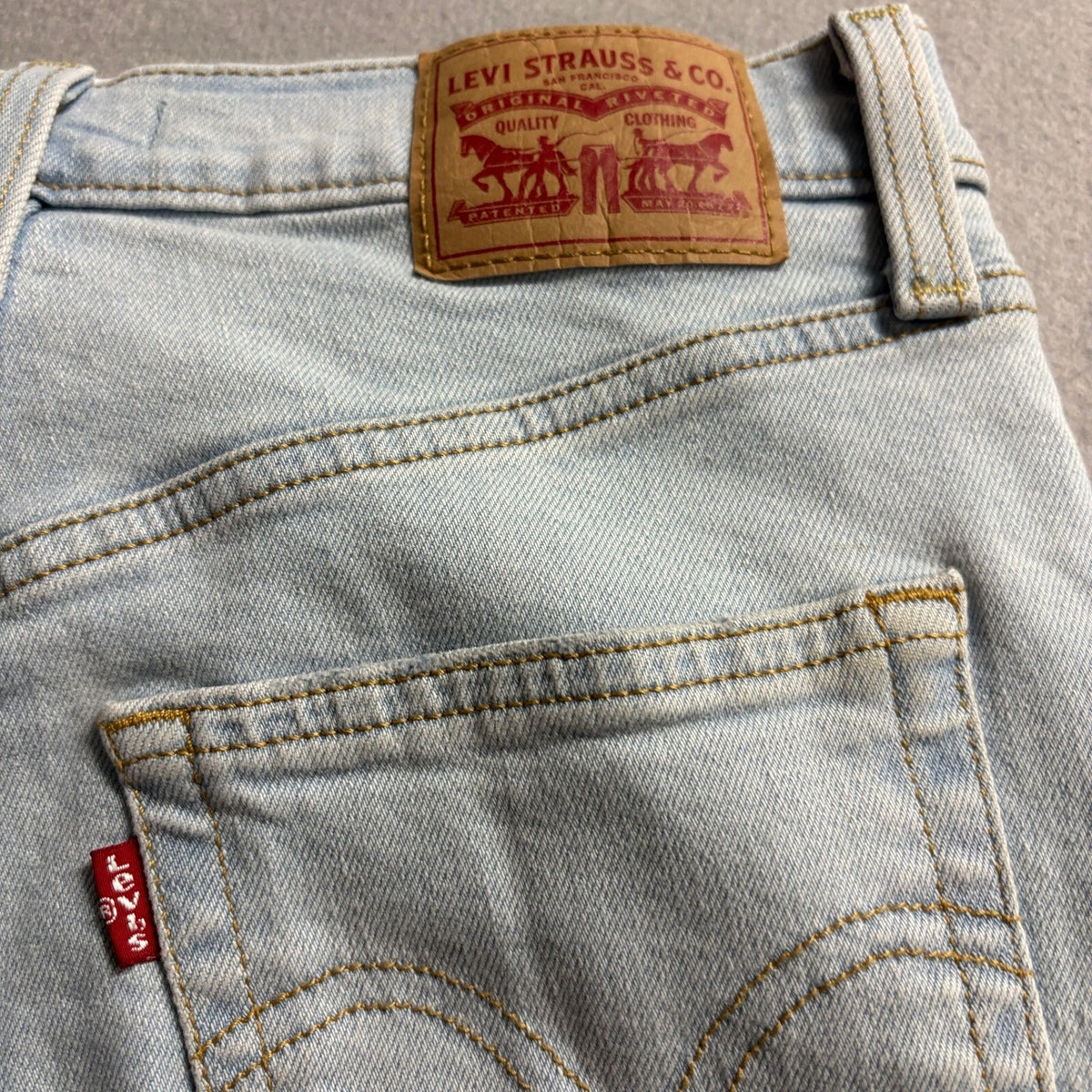 Levis Ribcage Straight Ankle Jeans Womens 27 Light Wash Denim High Rise Blue