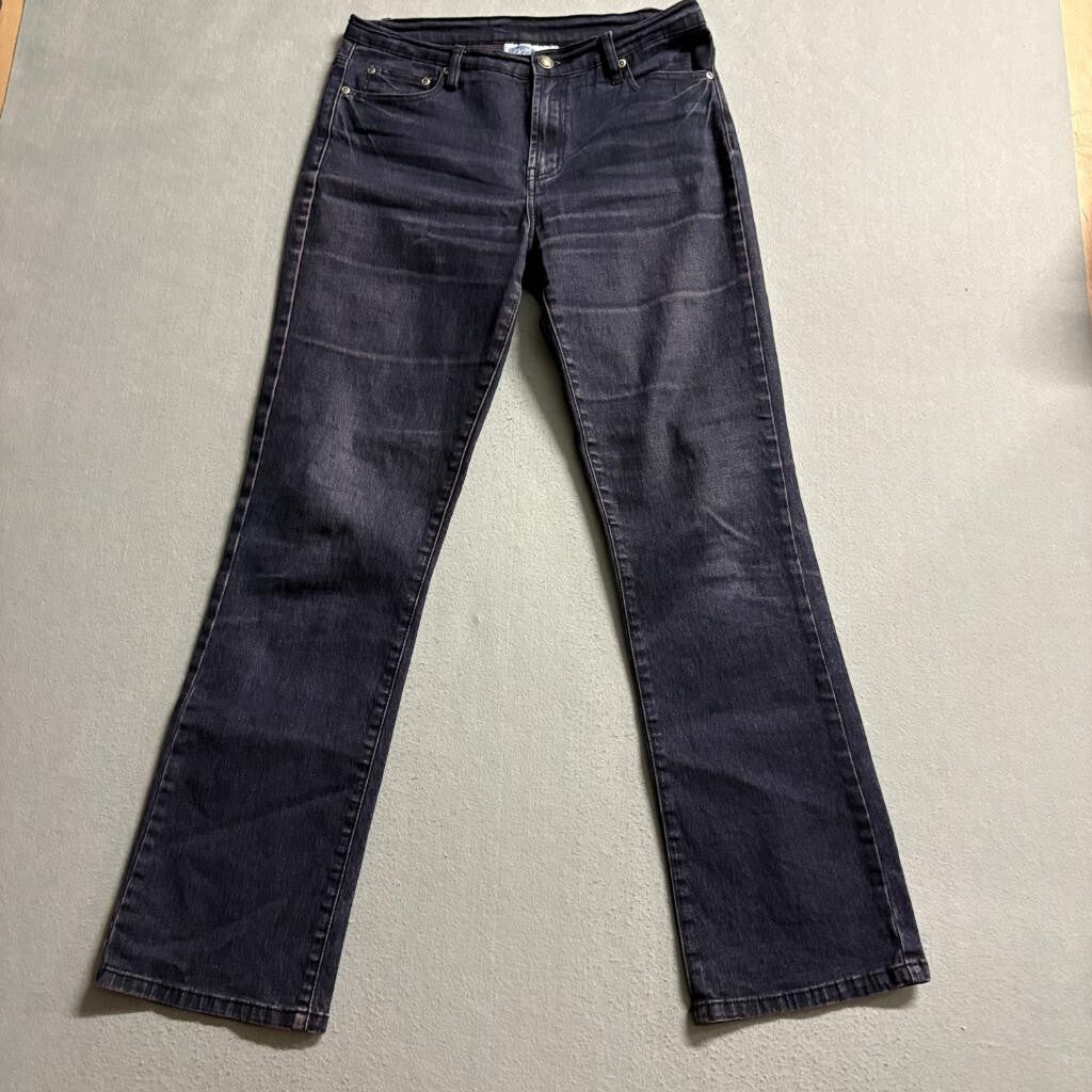 DG2 by Diane Gilman Jeans Womens 4 Dark Wash Bootcut Stretch Denim Purple Hue