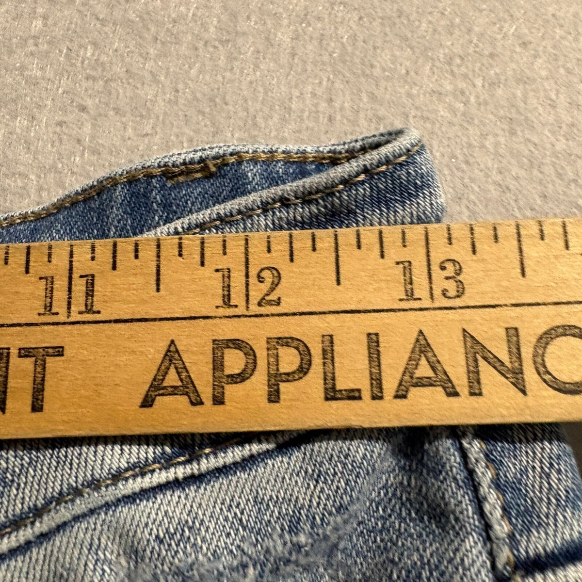 Flying Monkey Womens Size 27 Distressed Straight Leg High Rise Blue Jeans F4508