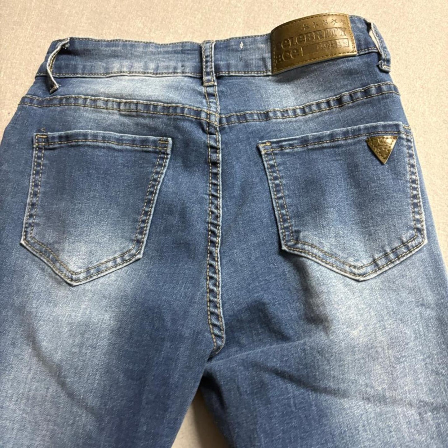 Celebrity Ace Distressed Flare Jeans Womens Size 5/27 Blue Denim Ripped Knee