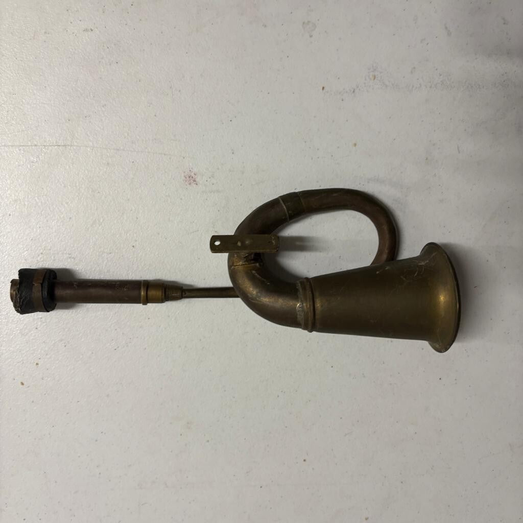 Vintage Brass Car Horn Antique Vehicle Squeeze Bulb Style No Bulb 13 Inch