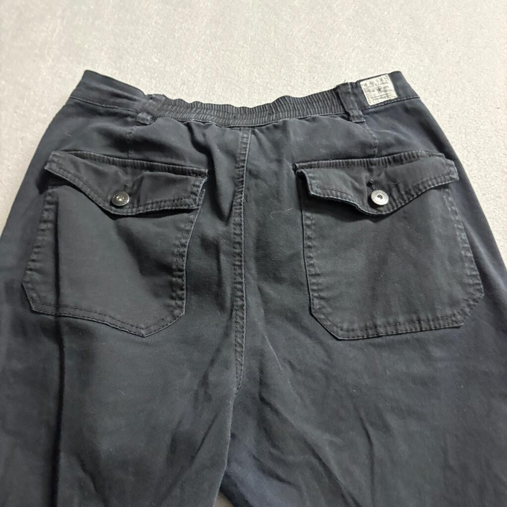Supplies by Unionbay Cargo Pants Womens 10 30W Black Stretch Utility Ankle Crop