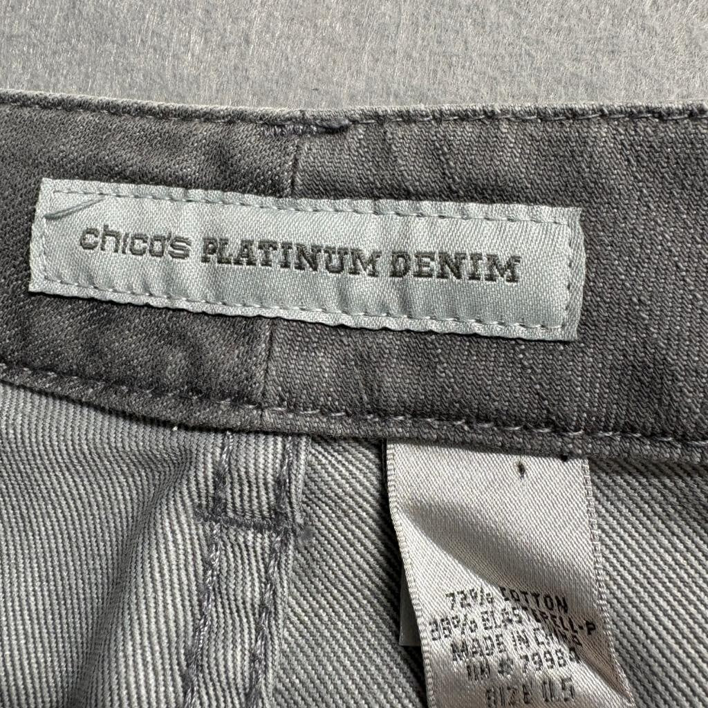 Chicos Platinum Denim Gray Straight Leg Jeans Womens Size 0.5 Medium Wash