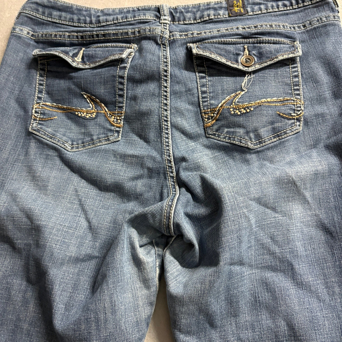 Wrangler Aura Womens Blue Denim Bootcut Jeans Flap Pocket Embroidered Inseam