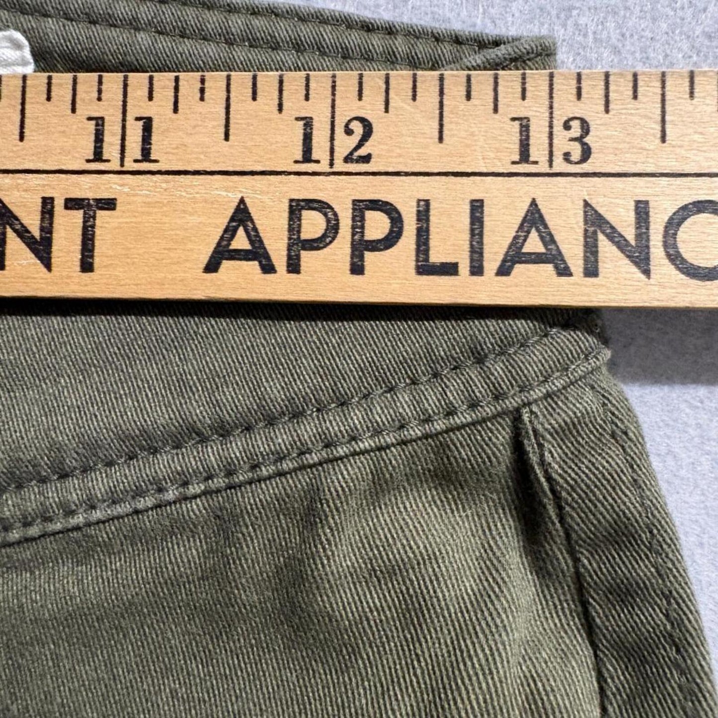 Gap High Rise Universal Legging Cargo Pants Womens Size 2 Olive Green Stretch