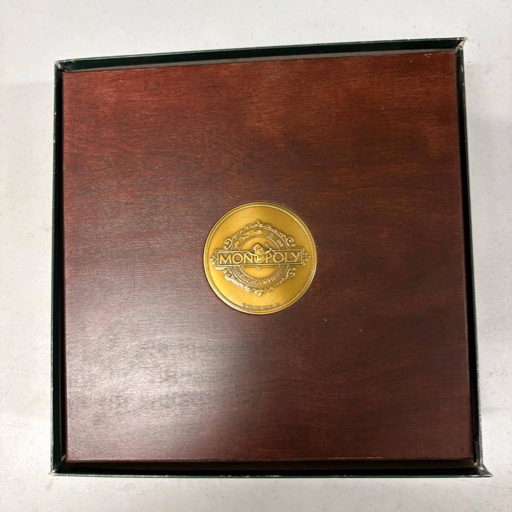 Monopoly The Heirloom Edition Parker Brothers 1997 Wooden Box Board Game Partial