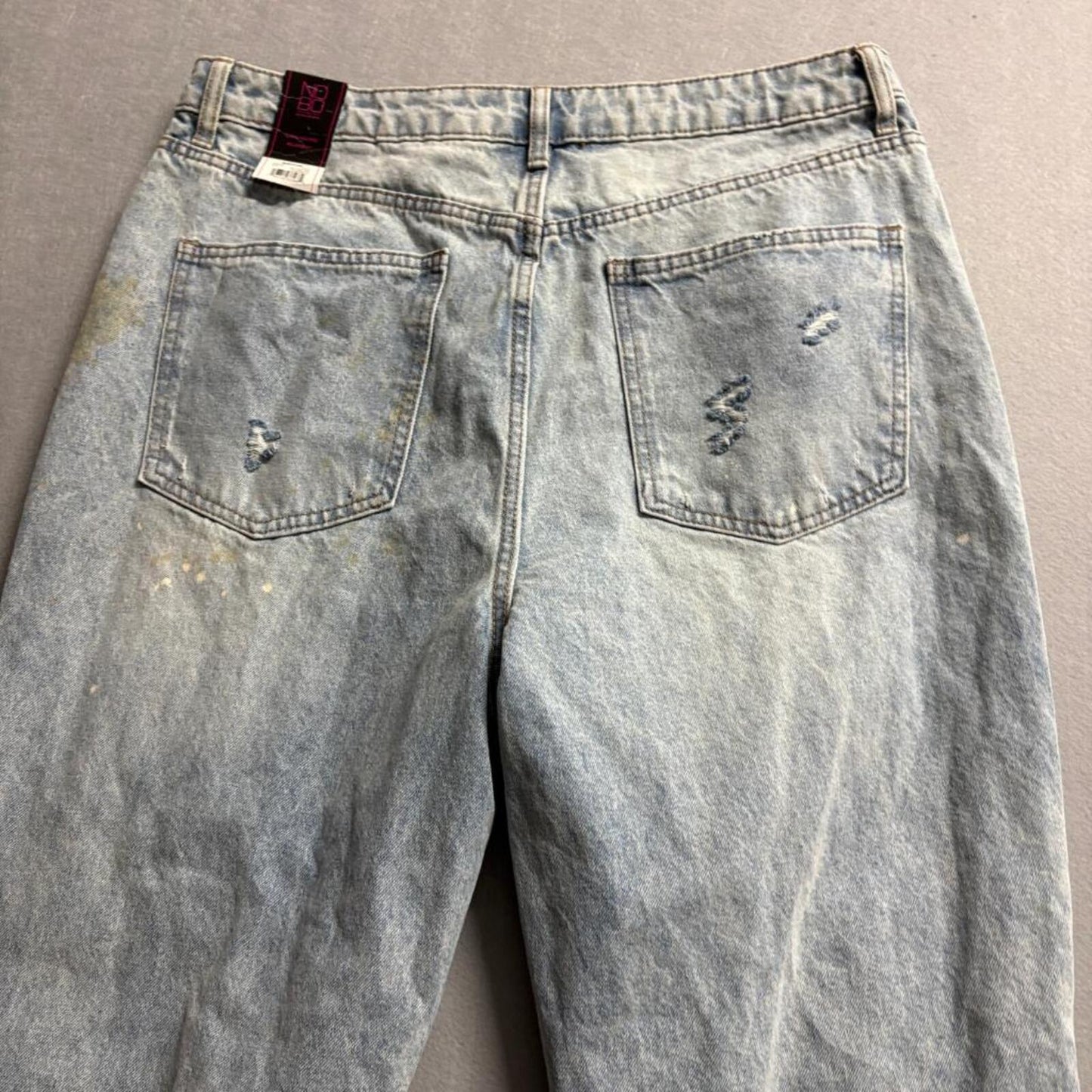 No Boundaries Super High Rise Straight Jeans Womens 17 Light Wash Distressed