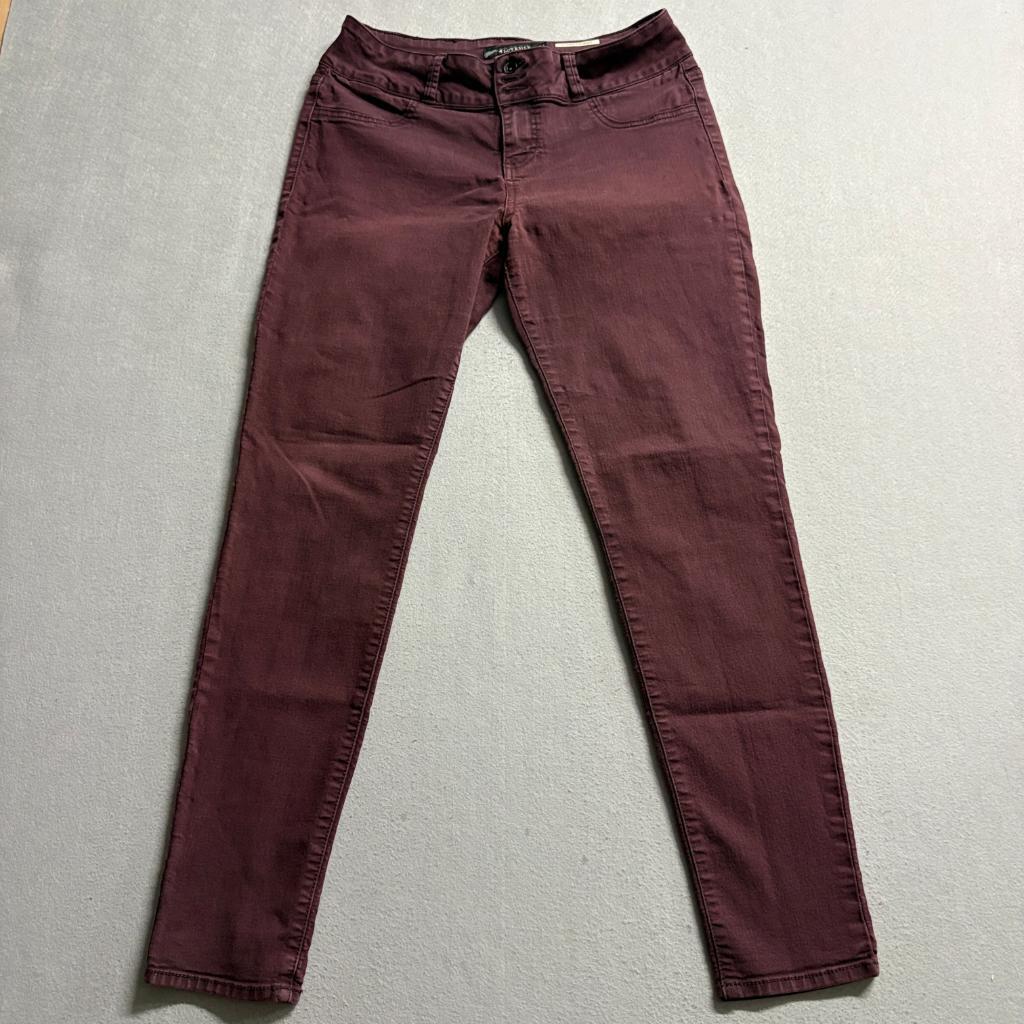 Lovesick Super Skinny Jeans Womens Size 11 Burgundy Maroon Stretch Denim