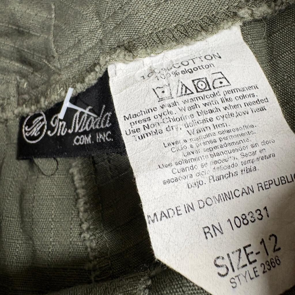 In Moda Womens Bermuda Shorts Size 12 Olive Green 100% Cotton Casual Hiking