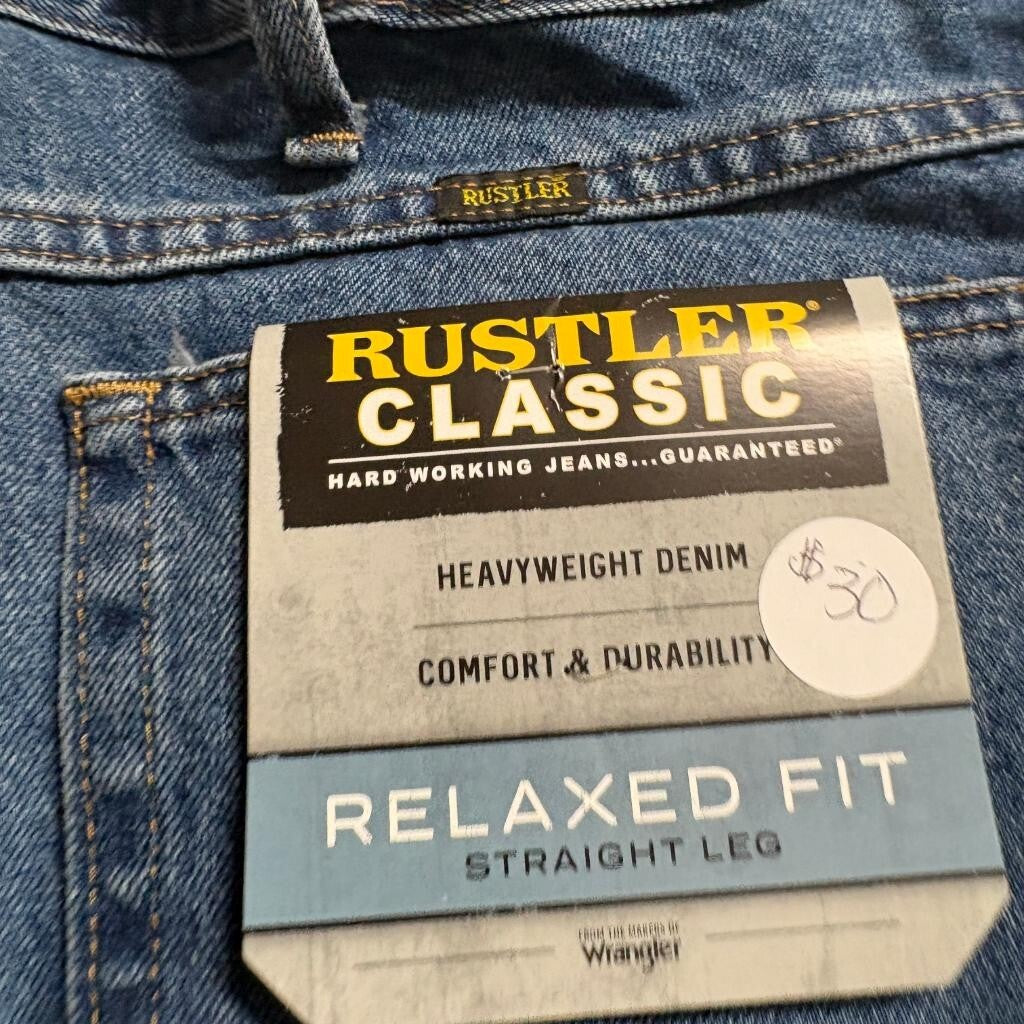 Rustler Classic Mens Jeans 44x30 Blue Denim Relaxed Fit Straight Leg NWT