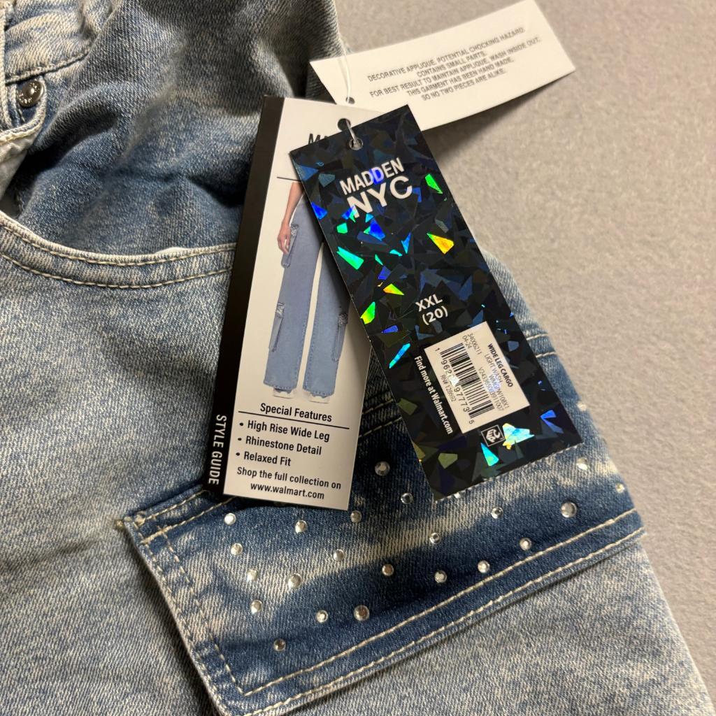 Madden NYC Cargo Jeans Womens XXL 20 Blue Light Wash Rhinestone Wide Leg New