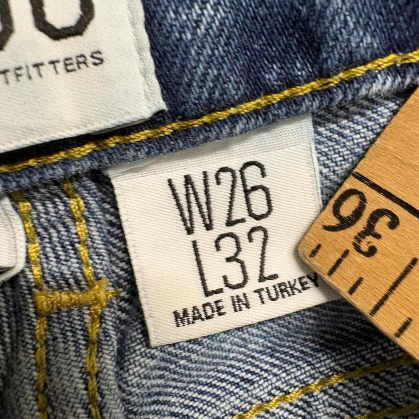 BDG Urban Outfitters Jessye Two Tone Colorblock Straight Jeans Womens 28x28 Raw