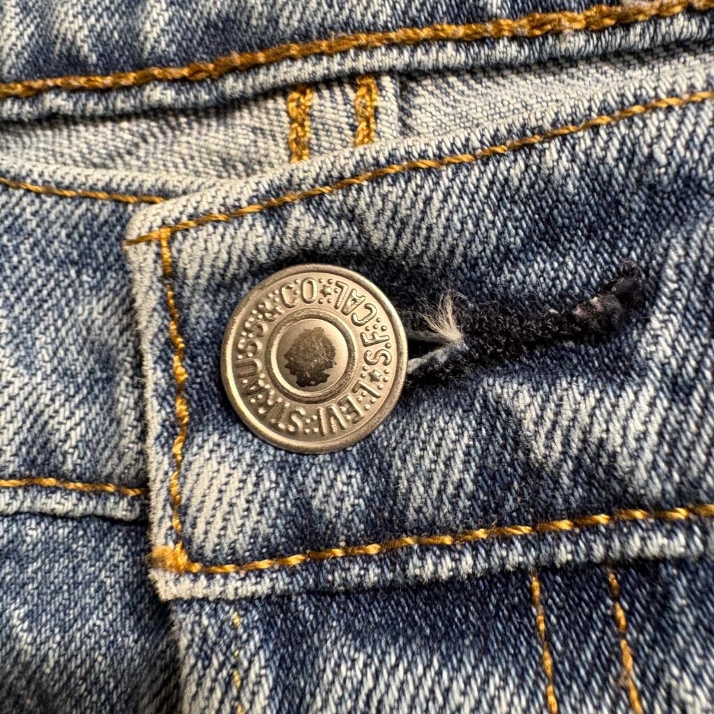 Levi's 501 S Skinny Jeans Mens 29x30 Distressed Raw Hem Light Wash Denim