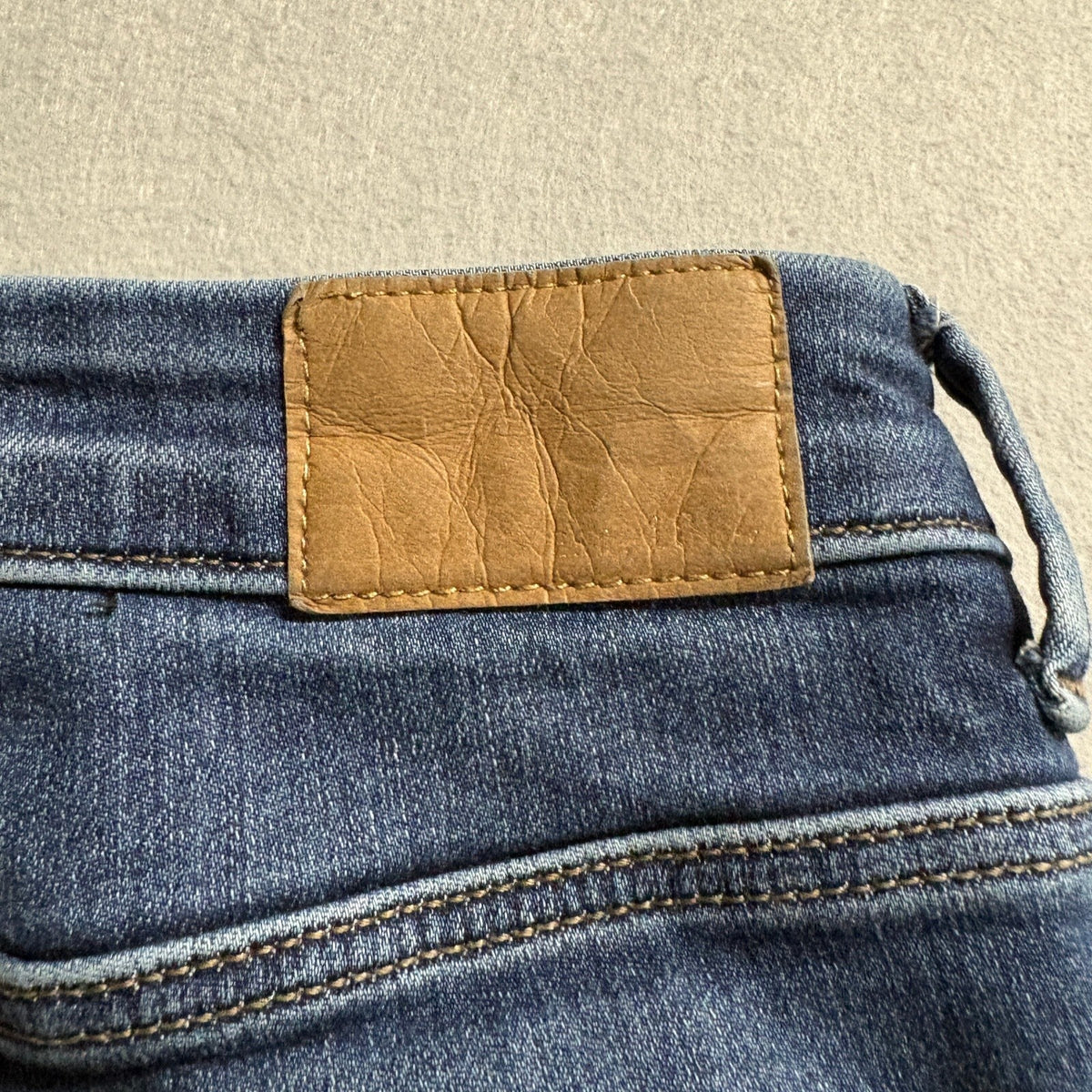 M&S Marks & Spencer The Sophia Straight Jeans Womens US 4 Blue Denim Stretch