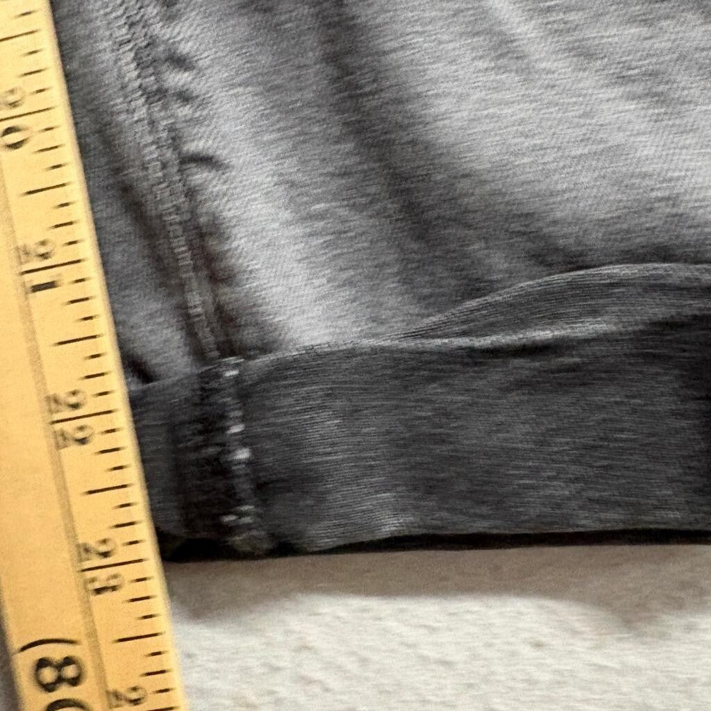 American Eagle Mom Jean Womens 0 Short Gray Denim High Rise Stretch Jeans