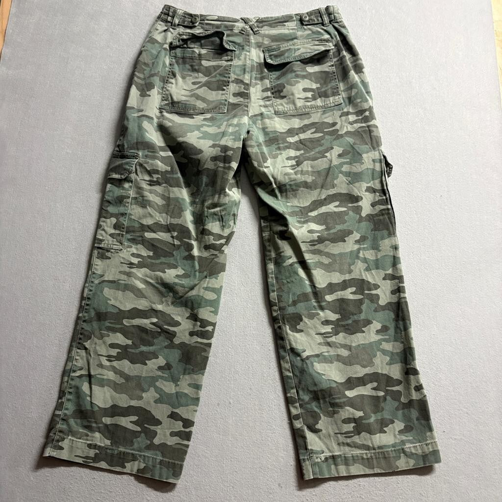 Universal Thread Camo Cargo Pants Womens 12 Green Camouflage Utility Wide Leg