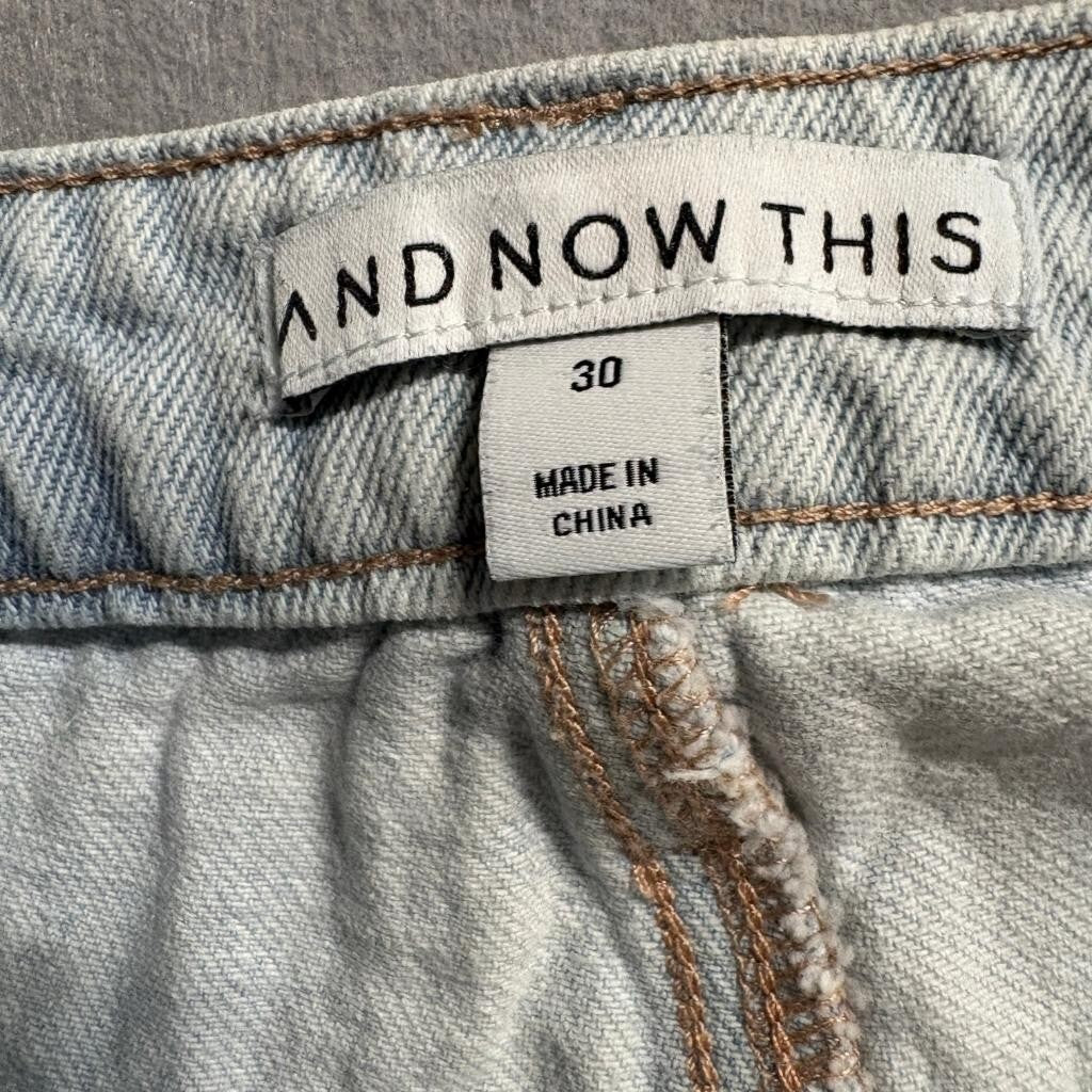 And Now This Womens Jeans Size 30 Light Wash Raw Hem Wide Leg Denim High Rise