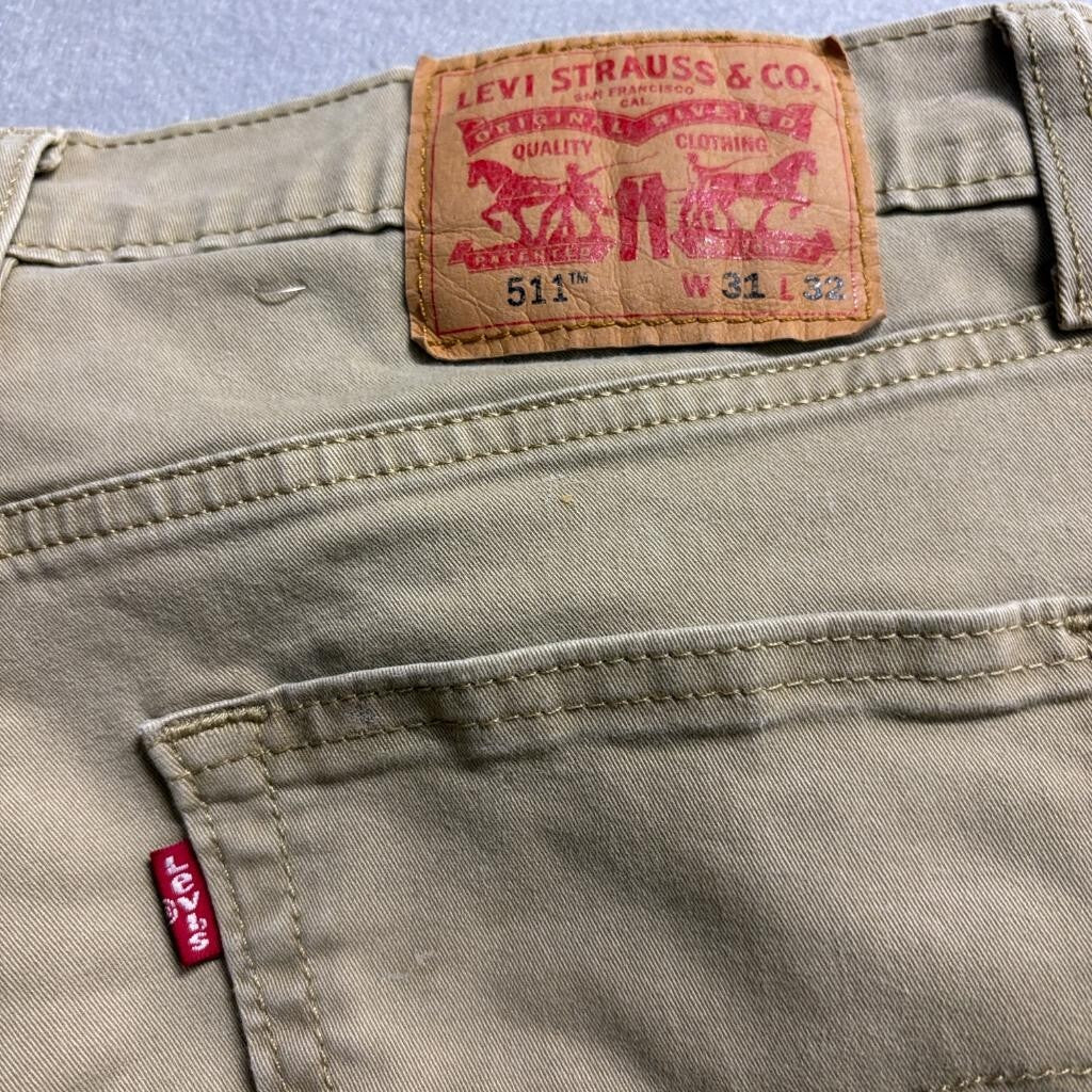 Levi's 511 Slim Fit Jeans Mens 31x32 Khaki Tan All Seasons Tech Stretch Pants