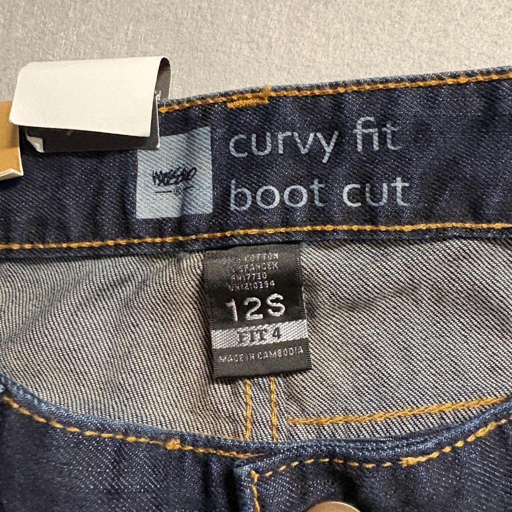 Mossimo Curvy Fit Bootcut Jeans Womens 12S Blue Denim Mid Rise Stretch NWT