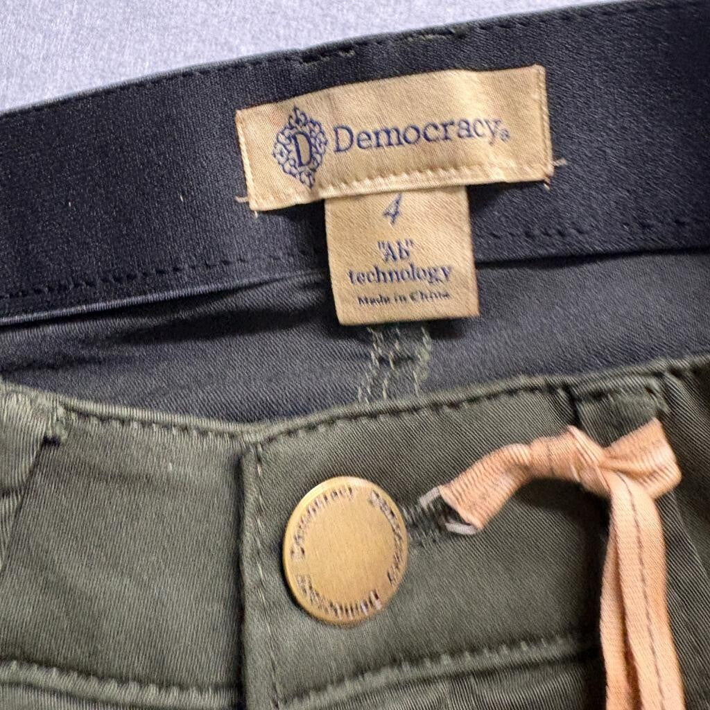 Democracy Ab Technology Straight Leg Pants Womens 4 Olive Green Slimming Mold