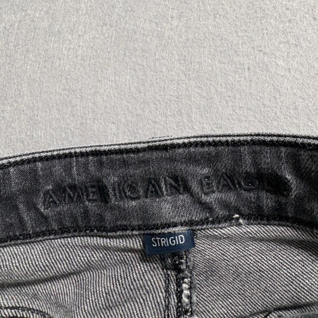 American Eagle Mom Jeans Womens Size 0 Short Gray Denim High Rise Strigid