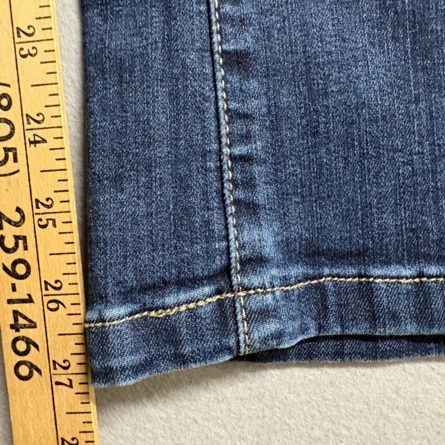 9th & Main Petite Jeans Womens 10P Blue Denim Stretch Wide Leg Cropped Flare