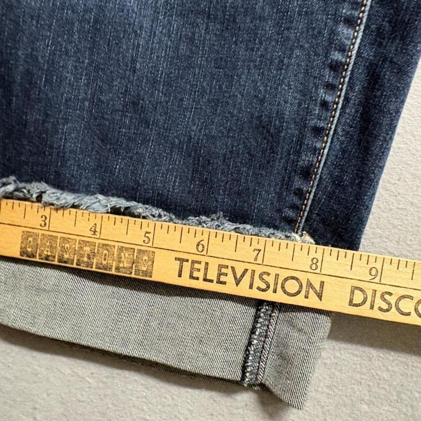Torrid Crop Boyfriend Jeans Womens 24 Blue Denim Fray Hem Vintage Stretch