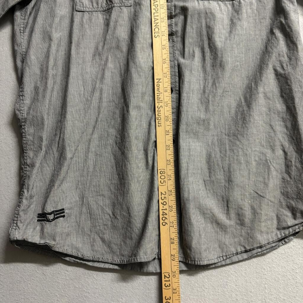 Untouchable Brand Mens XL Gray White Striped Long Sleeve Button Up Shirt