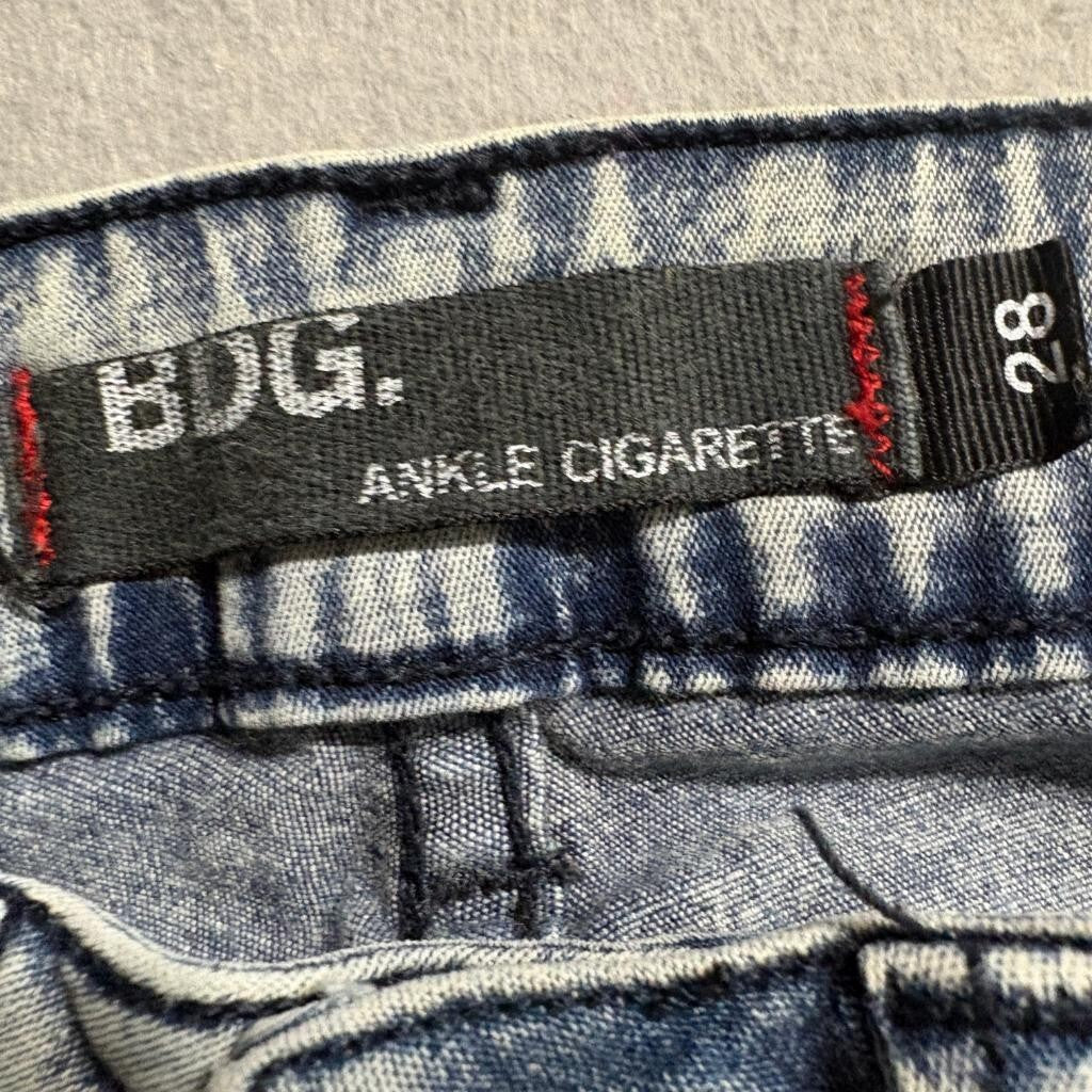 BDG Ankle Cigarette Jeans Womens 28 Blue Acid Wash Stretch Denim Made in USA