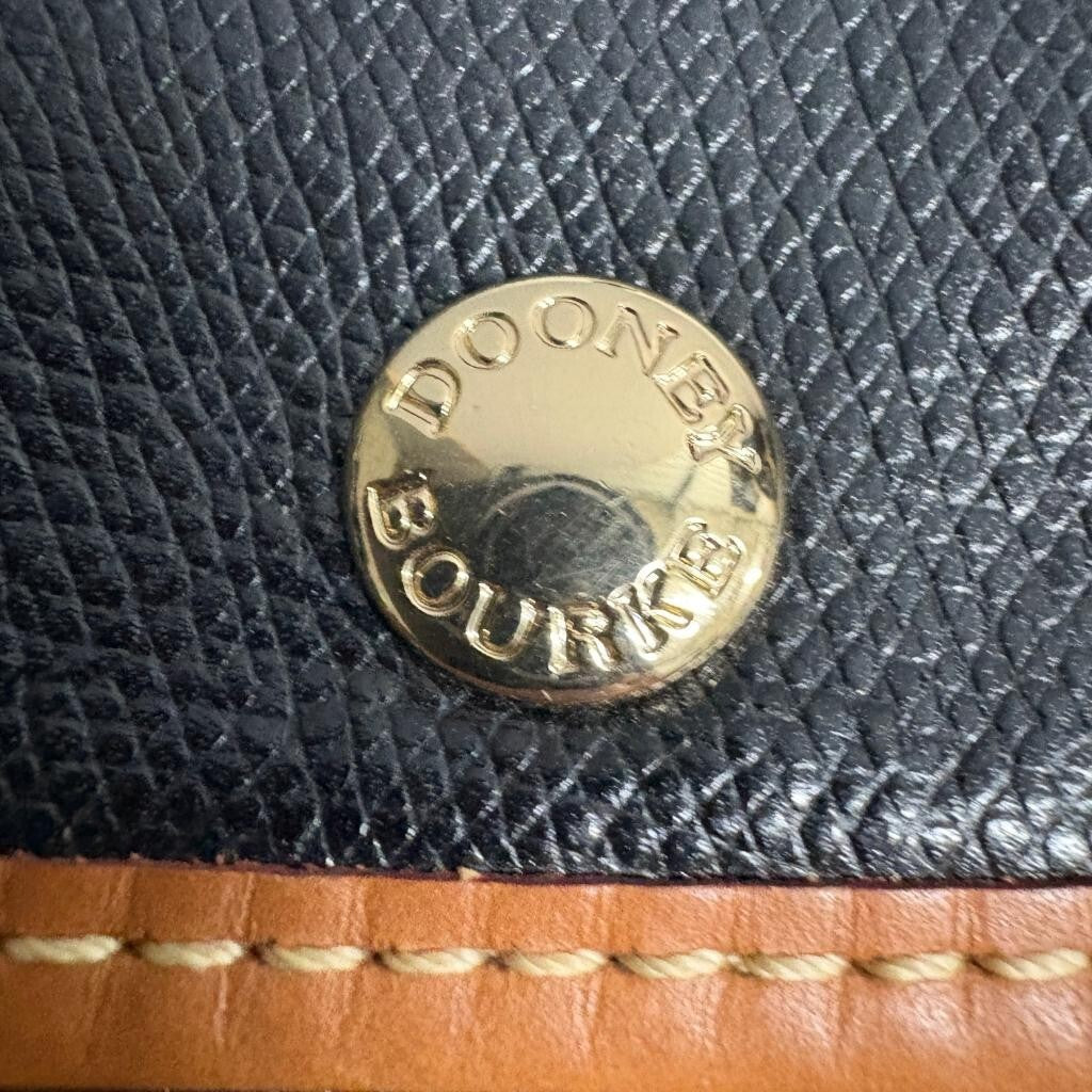 Dooney & Bourke Vintage Black Pebbled Leather Pouch Wristlet Key Coin Purse