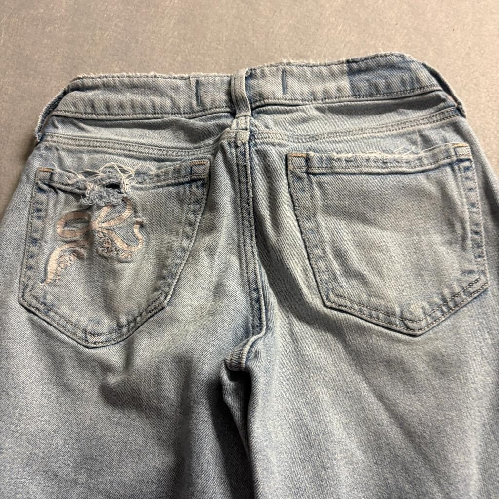 Hollister Low Rise Baggy Jeans Womens 00R W24 Light Wash Distressed Bow Pocket