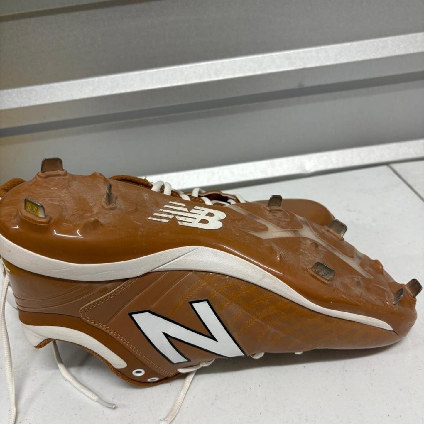 New Balance 4040v5 Metal Baseball Cleats Mens Size 13 Brown White L4040TO5