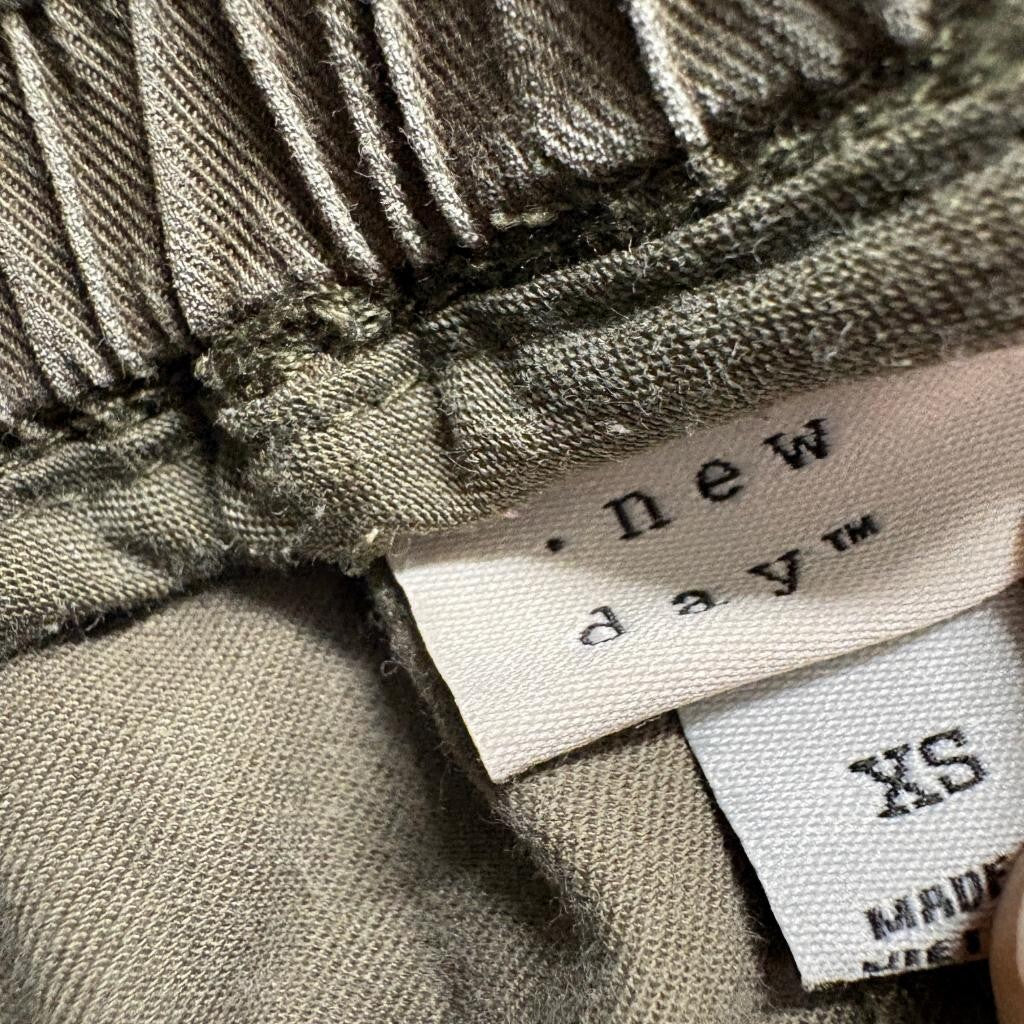 A New Day Jogger Pants Womens XS Olive Green Lyocell Cotton Elastic Waist