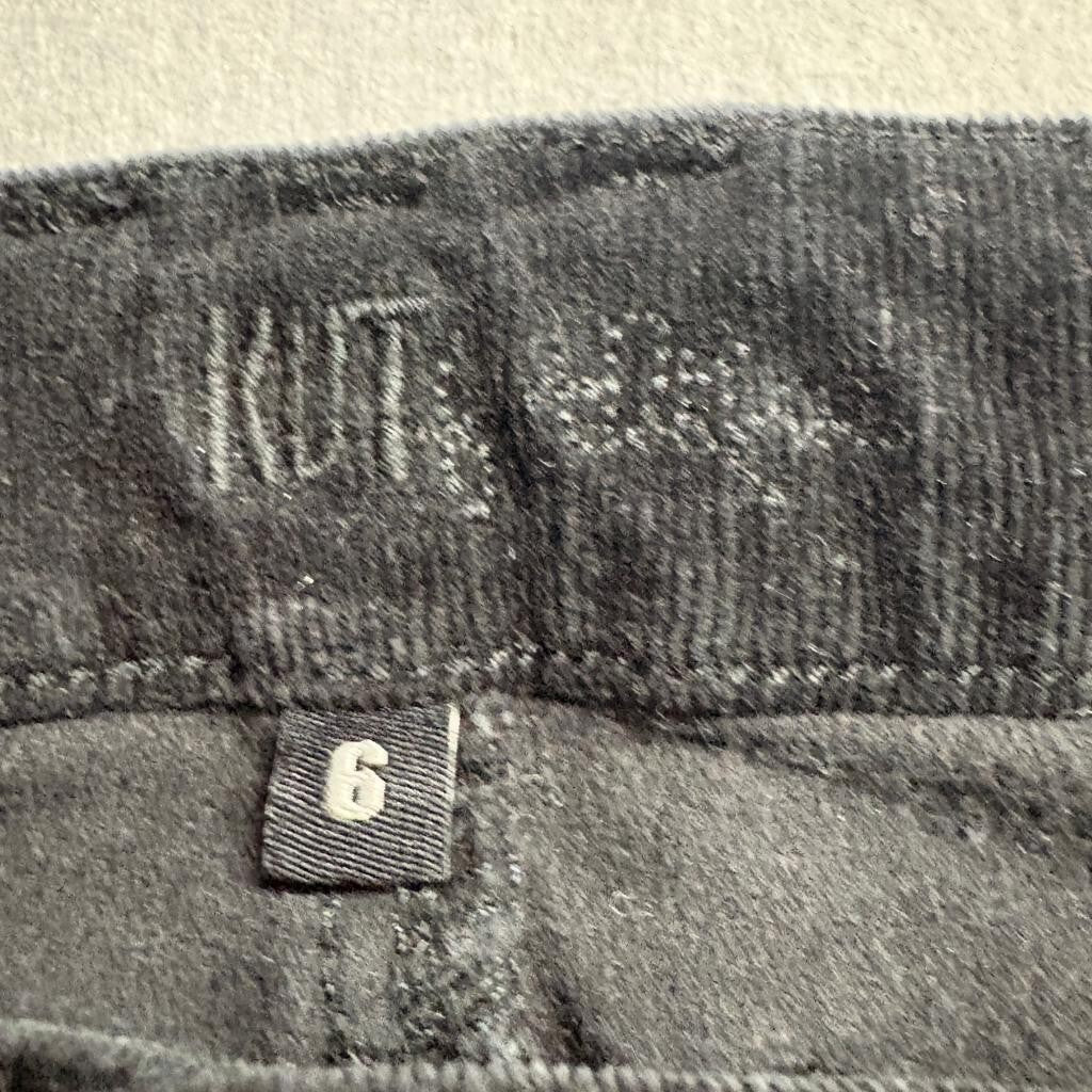 Kut from the Kloth Corduroy Pants Womens Size 6 Black Stretch Bootcut Flare