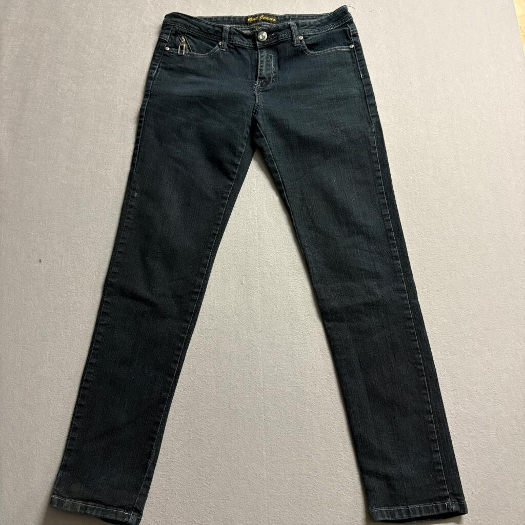 Out Jeans Womens Size 8 Dark Wash Rhinestone Back Pockets Stretch Skinny Denim
