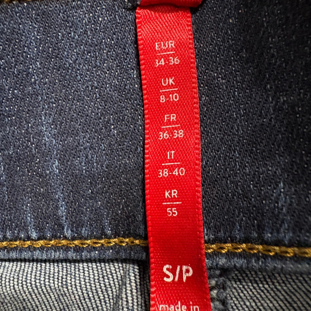Spanx Flare Jeans Womens Small Blue Denim Pull On Raw Hem Stretch