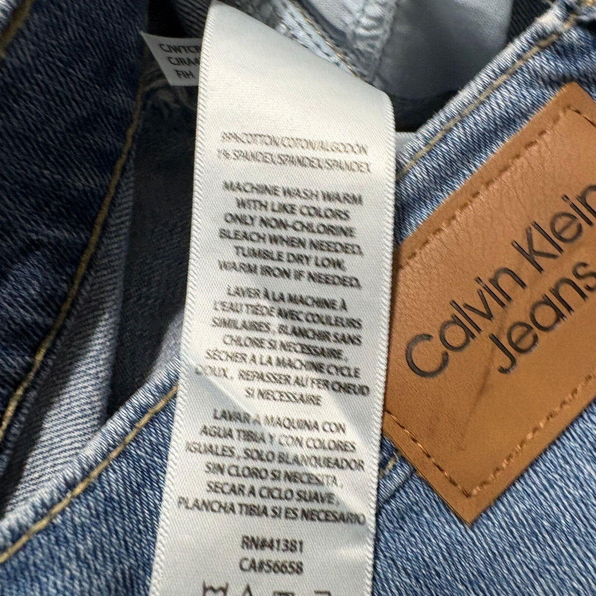 Calvin Klein Jeans Womens Size 2 26 High Rise Straight Leg Raw Hem Blue Denim