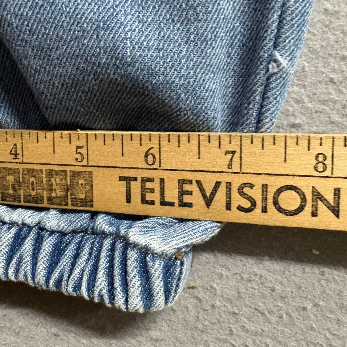 No Boundaries Womens Cargo Denim Joggers Size L 12-14 Elastic Waist Medium Wash
