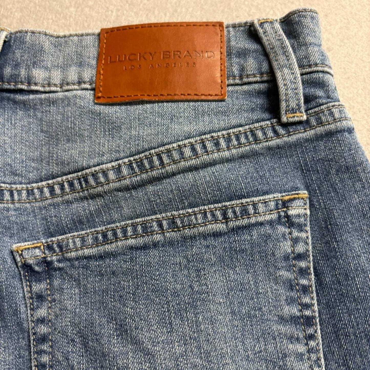 Lucky Brand Drew High Rise Mom Jeans Womens Size 4 27 Ankle Distressed Blue