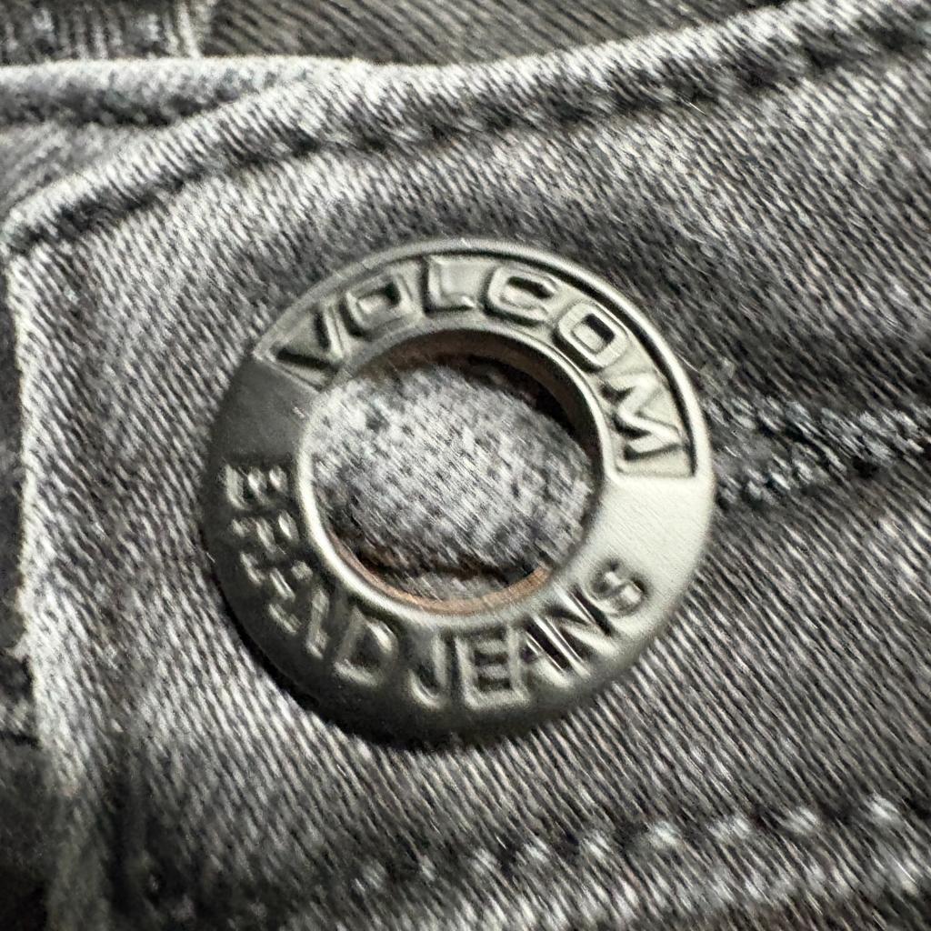 Volcom Vorta Slim Straight Jeans Youth Boys Size 26 Gray Denim Skate Pants