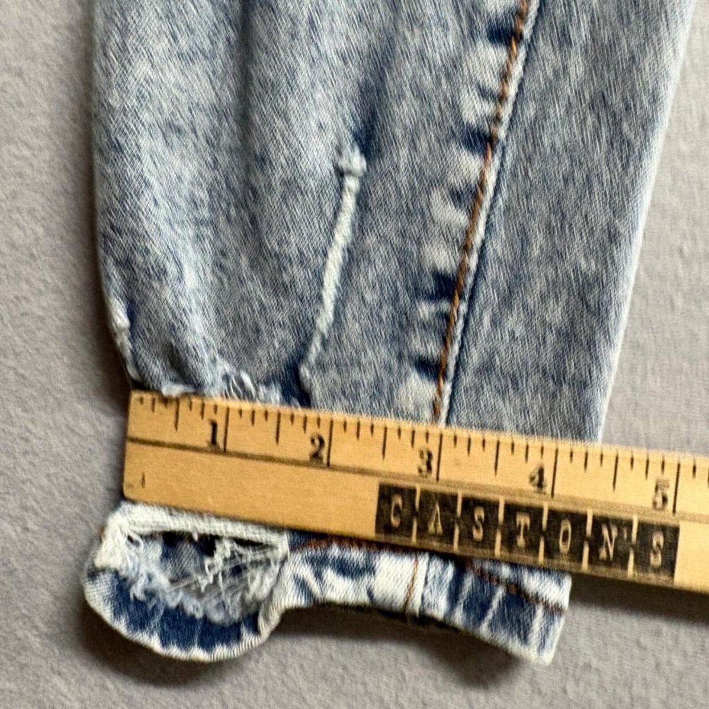 Between Us Skinny Jeans Womens Size 11 Blue Acid Wash Distressed High Rise