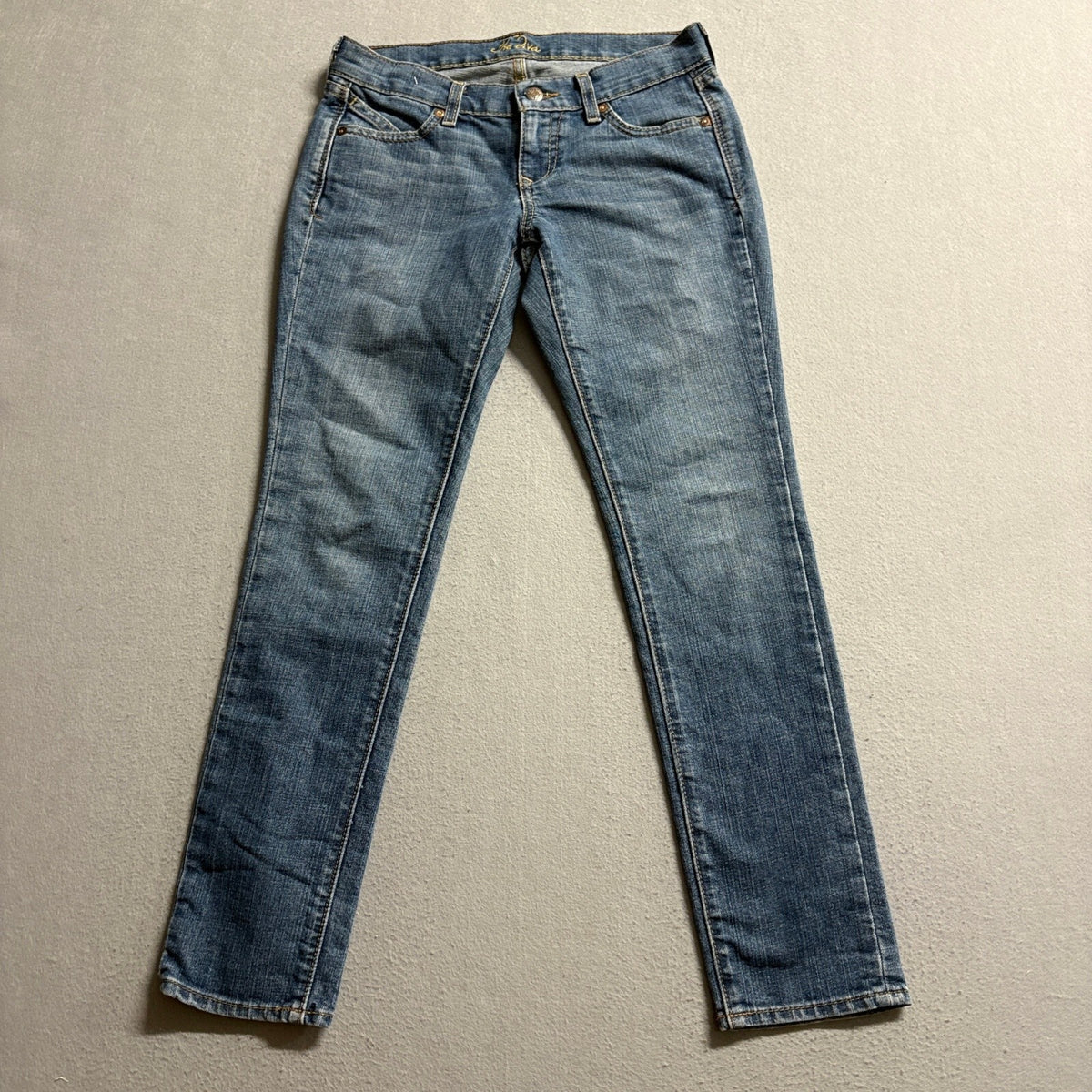 Old Navy The Diva Womens Size 1 Short Low Rise Skinny Blue Jeans Stretch Denim