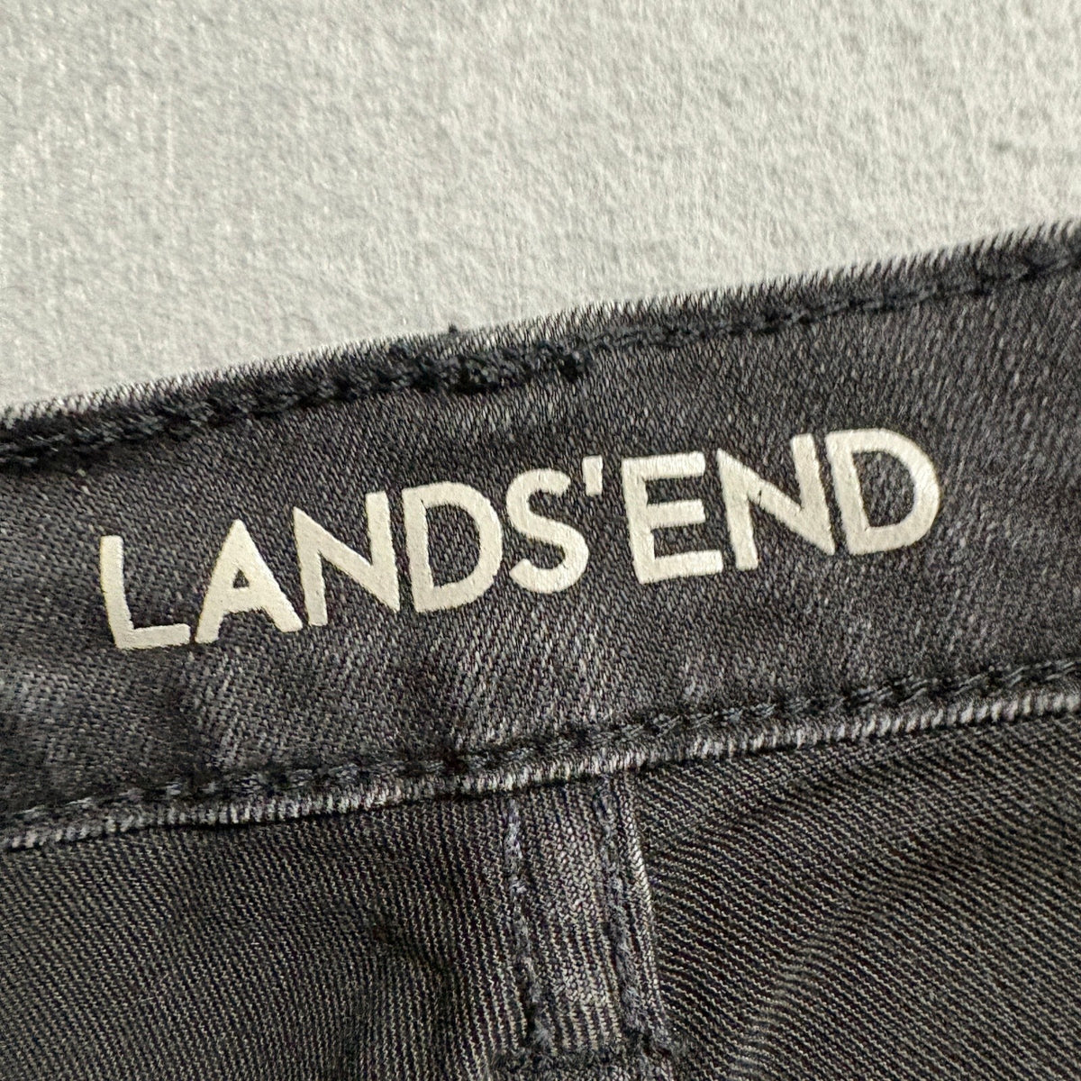 Lands End Womens Black Denim Straight Leg Stretch Jeans Size 10 30 Waist 25
