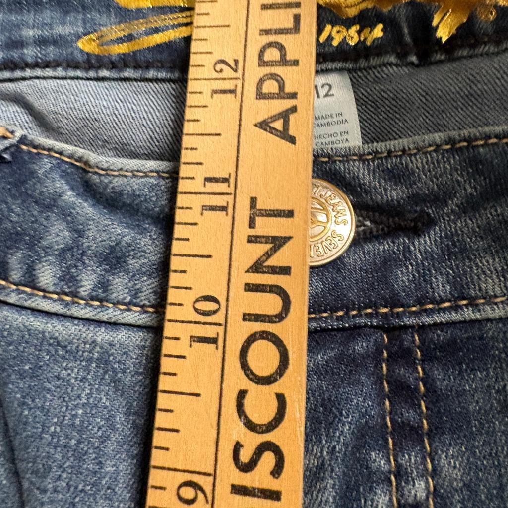 Seven7 Cuffed Crop Jeans Womens 12 Blue Denim Mid Rise Capris Stretch
