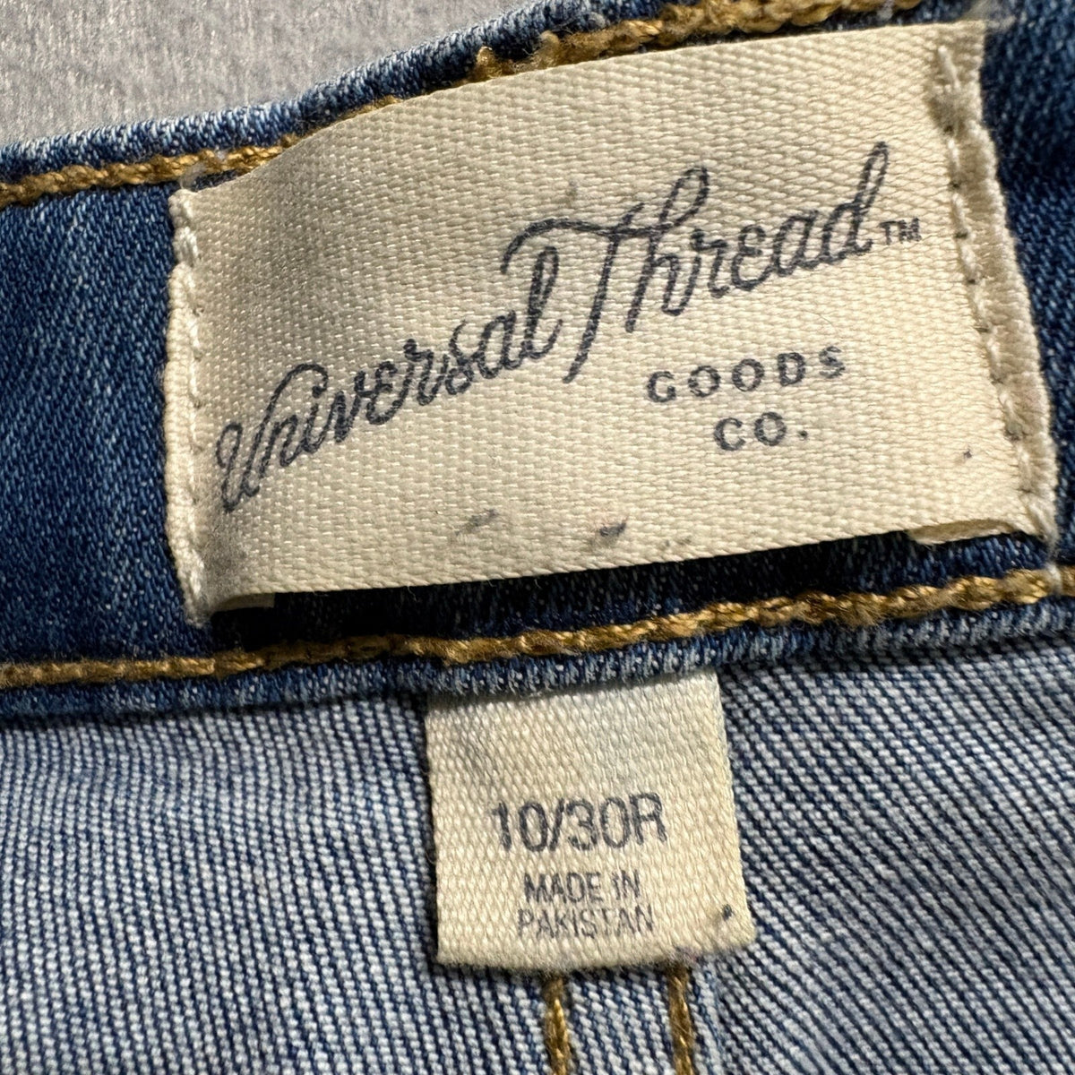 Universal Thread High Rise Skinny Jeans Womens 10 30 Patchwork Blue Denim