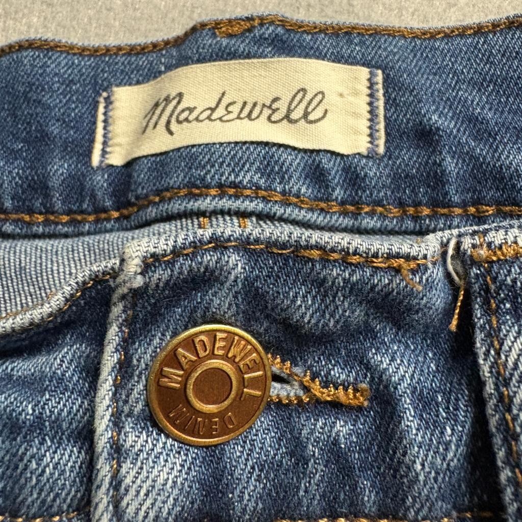 Madewell Mid-Rise Kick Out Jeans Womens 26P Blue Denim Raw Hem Stretch Crop